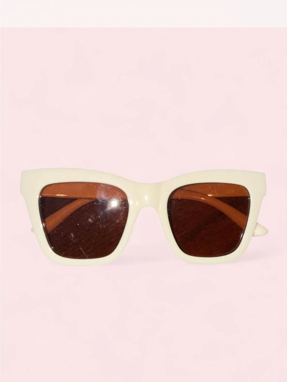 Women’s Cream Cat-Eye Sunglasses with Dark Lenses - Chic Sunwear